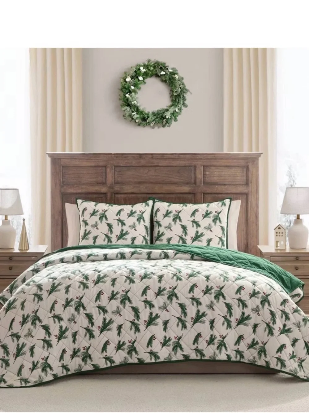 Holiday Pine & Berry Reversible Flannel Queen Set Green/White/Red ~ Festive